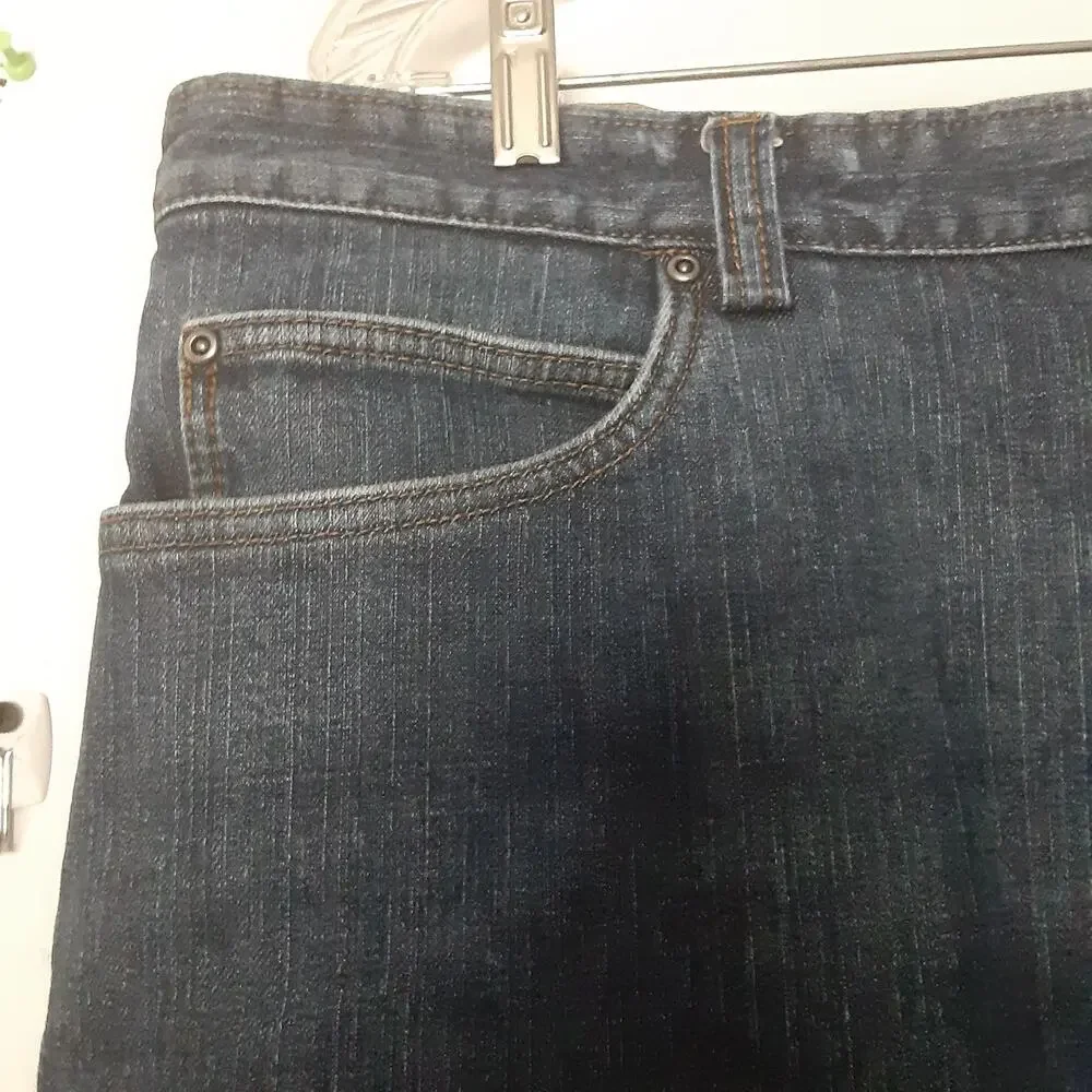 Duluth Trading Men 42x30 Flex Ballroom Mid Rise Dark Wash Blue Jean READ